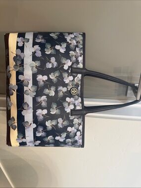Tory Burch Kerrington Primula Floral Striped Tote Bag – Rare Pattern!